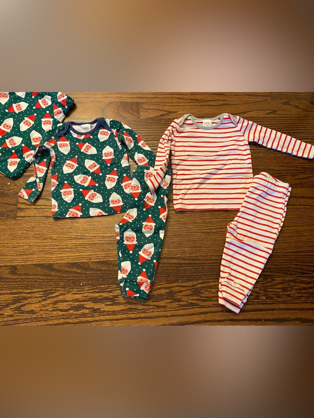 Baby Boden Mini Boden Striped Pajamas + Santa Pajamas Set + Boden bag 6-9 mths
